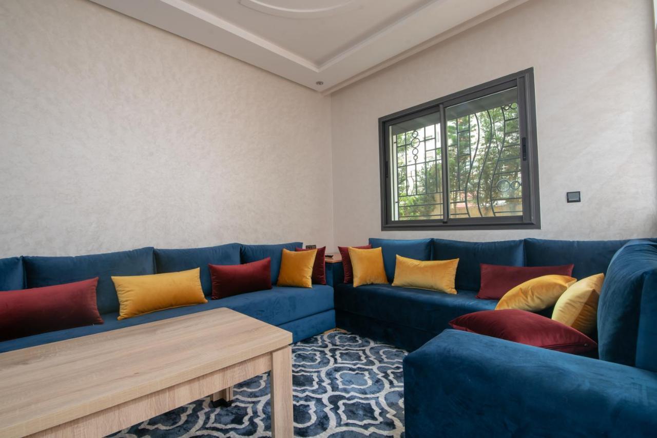 Adam's Apartments: Beach-near Downtown With Fiber Optic Wi-fi Apartment