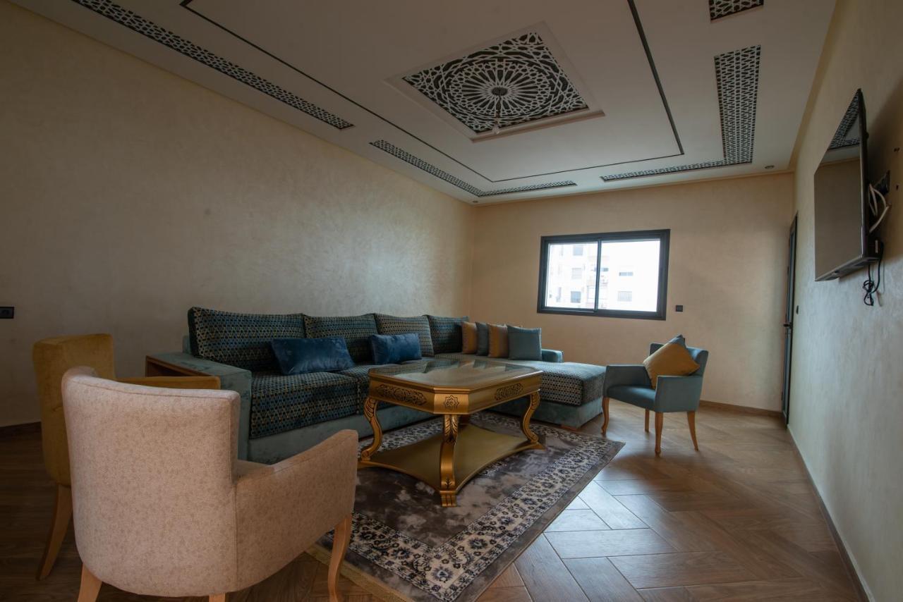 Adam's Apartments,self Checkin 6 Mins To Downtown Fiber Optic Wifi Free Parking Same Rules As Agadir
