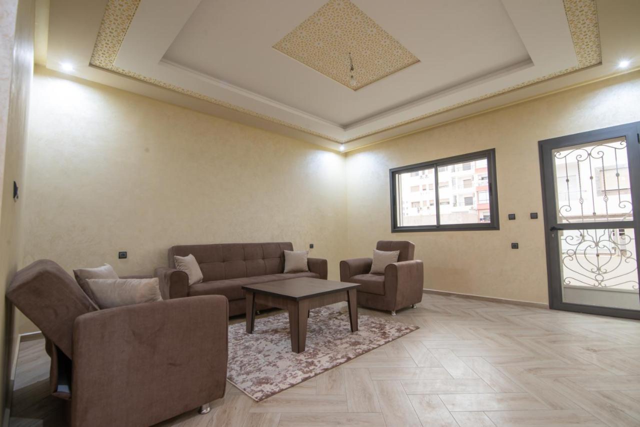 Apartment Adam's Apartments,self Checkin 6 Mins To Downtown Fiber Optic Wifi Free Parking Same Rules As